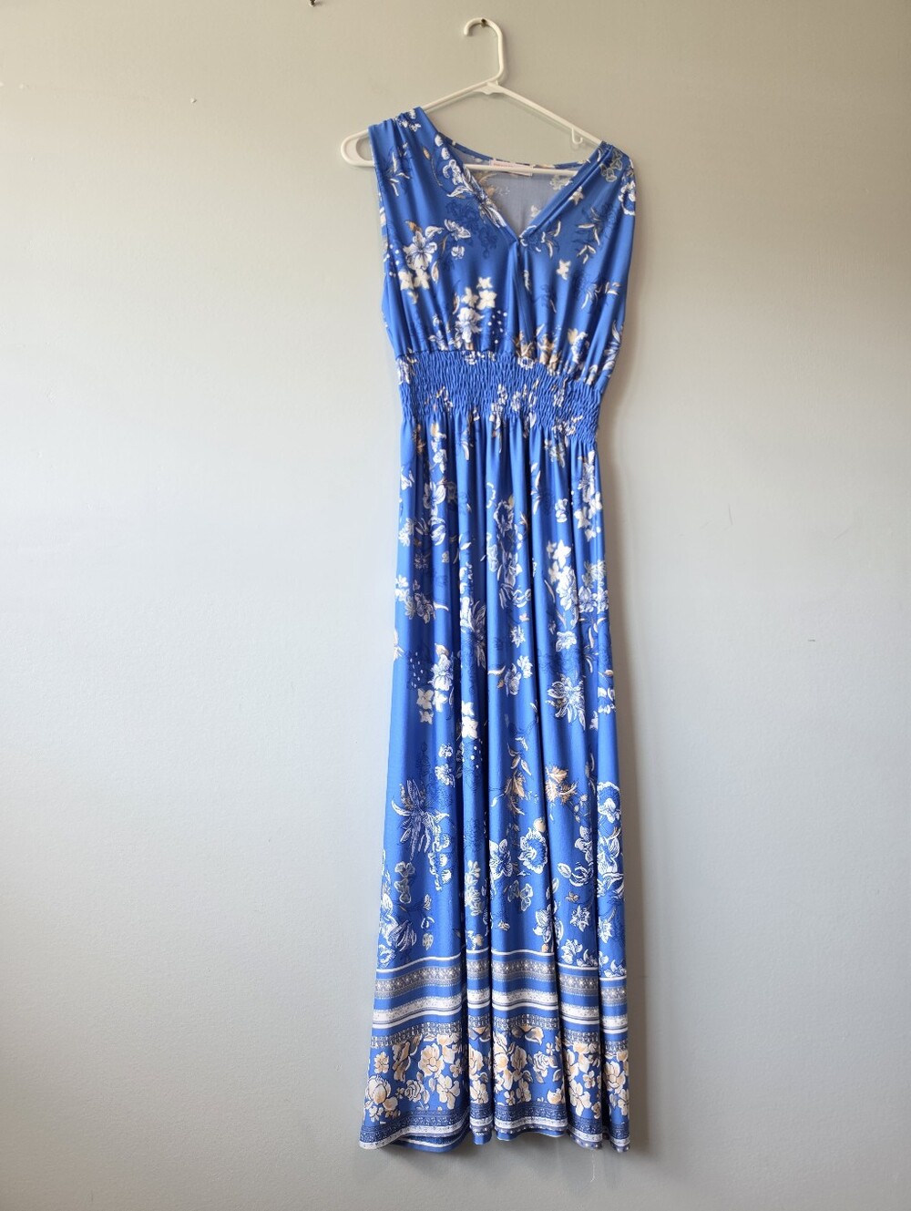 Blue Floral V-Neck Maxi Dress with Smocked Waistband